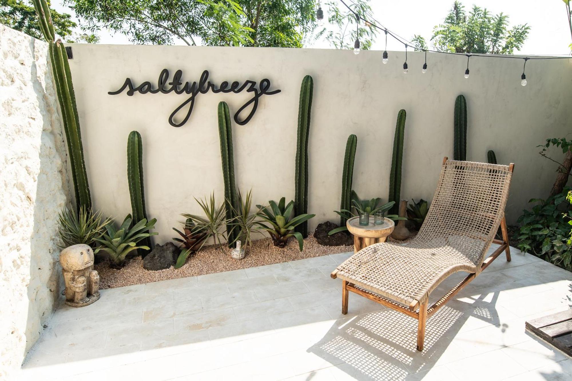 Hotel Salty Breeze Bali à Ungasan Extérieur photo